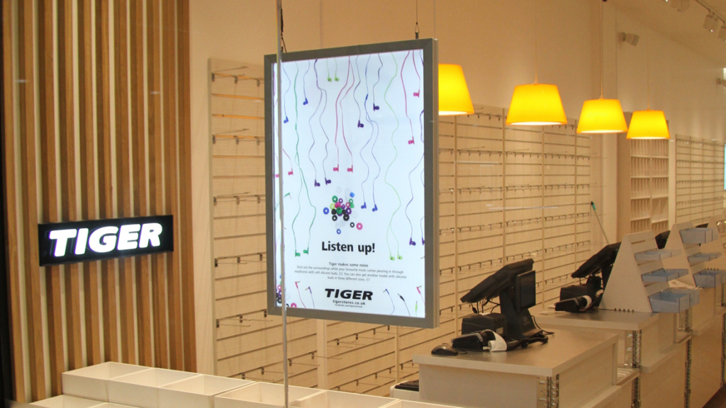 Tiger Stores Razor Light Box Tiger Stores Razor Light Box
