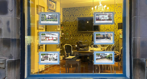Digital Rod Window Displays in Estate Agent Window