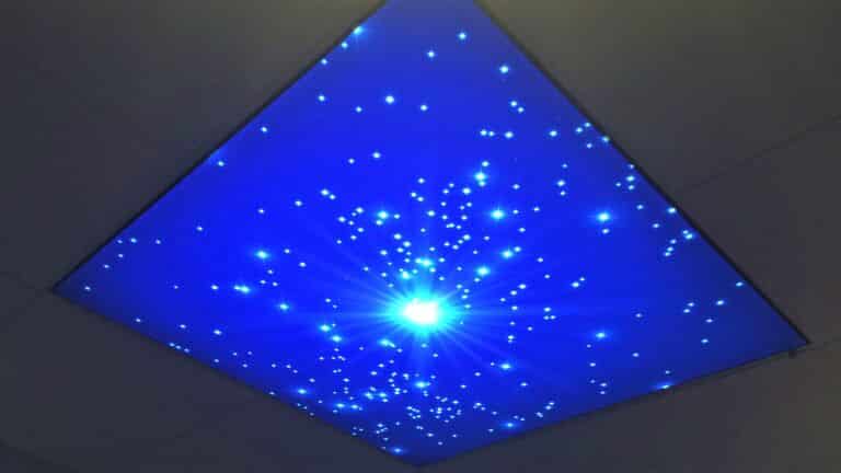 Recessed ceiling fabric light box in a sensory room