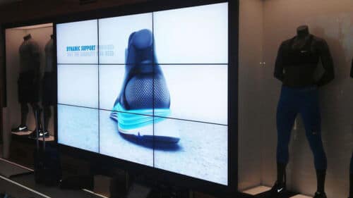LCD Video Wall in a Clothing Store
