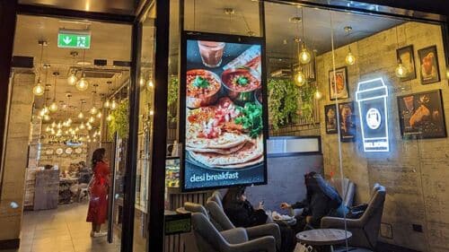 Quick Service Restaurant Window Ultra High Brightness Double-Sided Digital Display