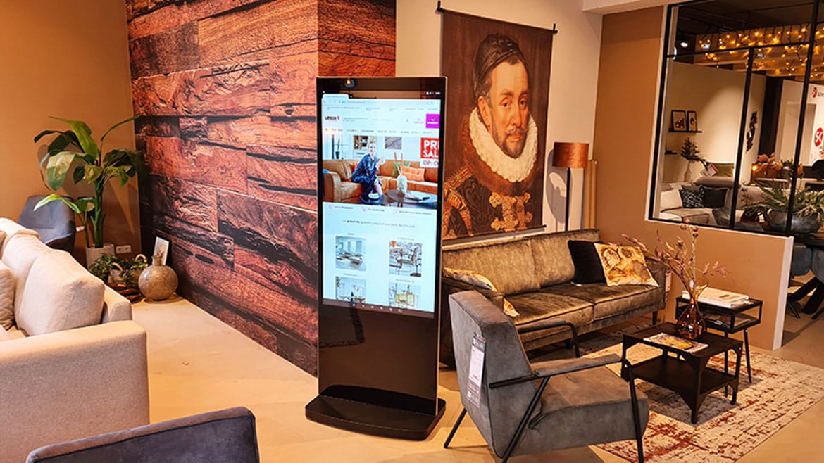 Freestanding Digital Screens | Portable Digital Signage Displays