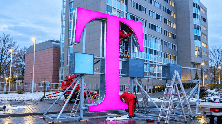 Large illuminated flex face letter sign with bespoke shape for T-mobile